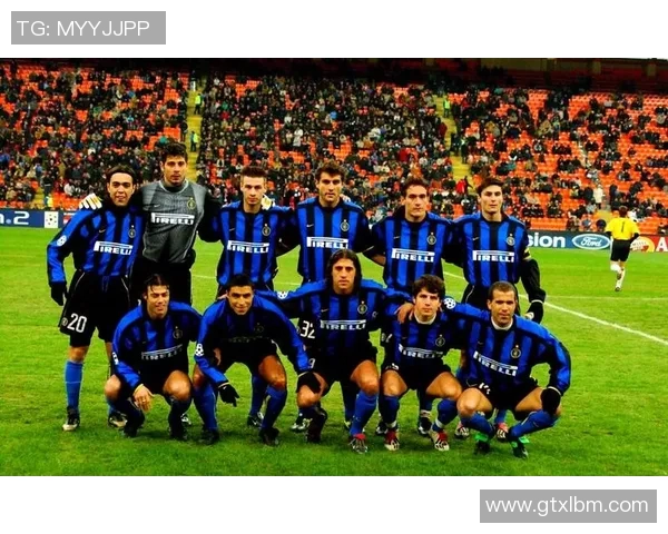 矿工队与国际米兰在欧冠赛场的激烈对决与历史交锋回顾